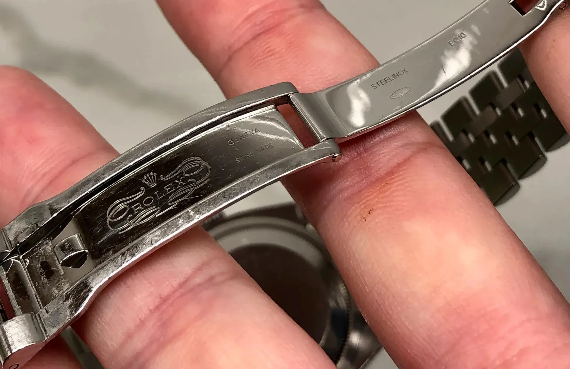 Rolex band schoonmaken